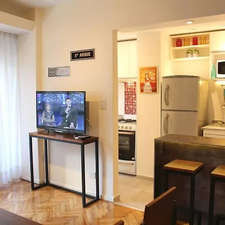 Calido Y Encantador Apartamento En Recoleta Buenos Aires Exterior photo