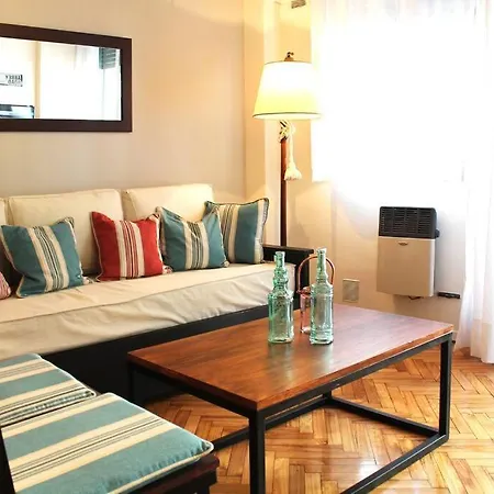 Calido Y Encantador Apartamento En Recoleta Buenos Aires Exterior photo