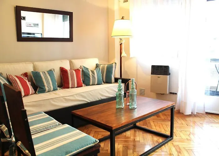 Calido Y Encantador Apartamento En Recoleta